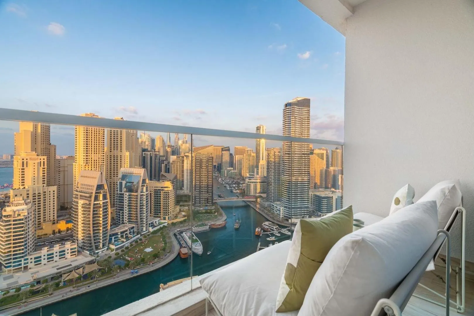 公寓 迪拜Guestready - Exquisite Living With Marina Views公寓